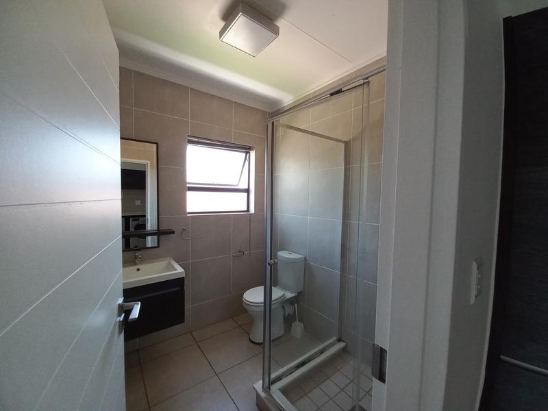 To Let 1 Bedroom Property for Rent in Equestria Gauteng