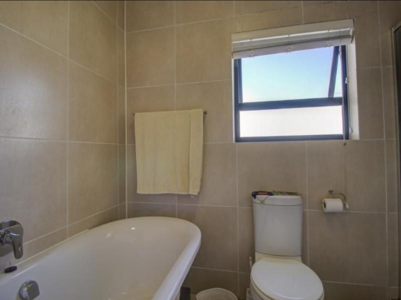 To Let 3 Bedroom Property for Rent in Equestria Gauteng