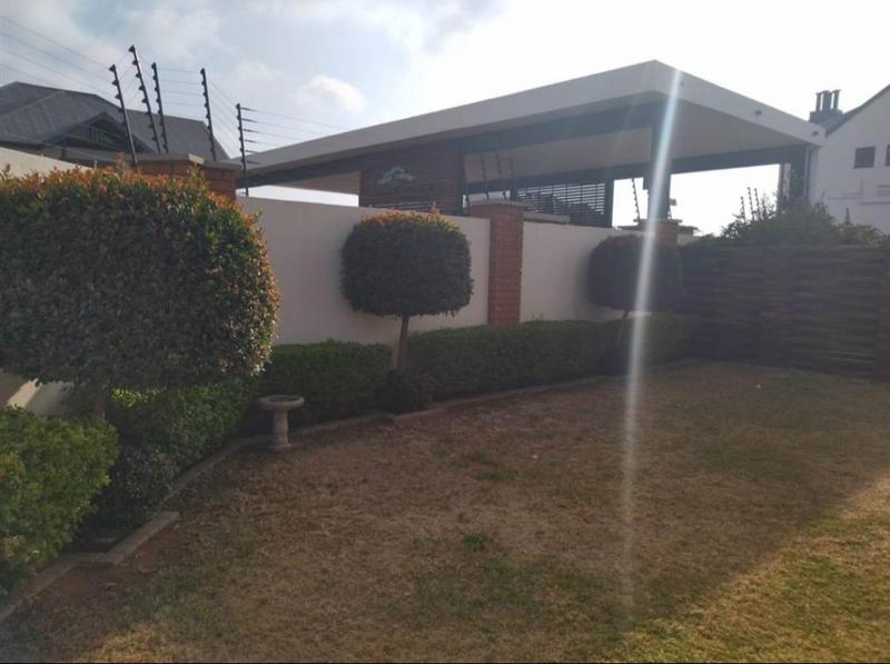 To Let 3 Bedroom Property for Rent in Equestria Gauteng