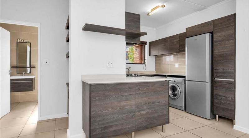To Let 3 Bedroom Property for Rent in Equestria Gauteng