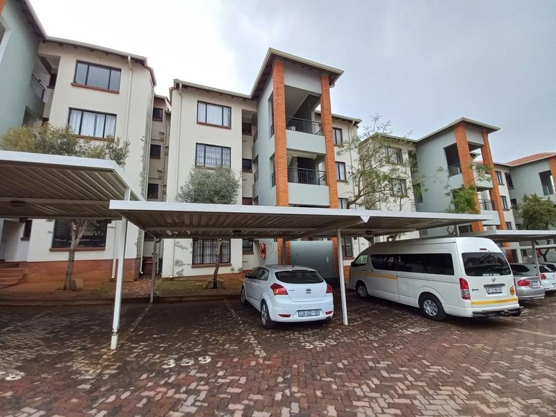 To Let 1 Bedroom Property for Rent in Greenstone Hill Gauteng