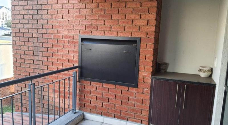 To Let 1 Bedroom Property for Rent in Greenstone Hill Gauteng