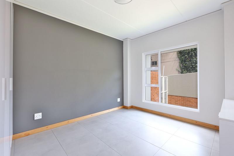 To Let 2 Bedroom Property for Rent in Bryanston Gauteng