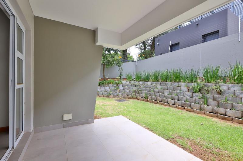 To Let 2 Bedroom Property for Rent in Bryanston Gauteng