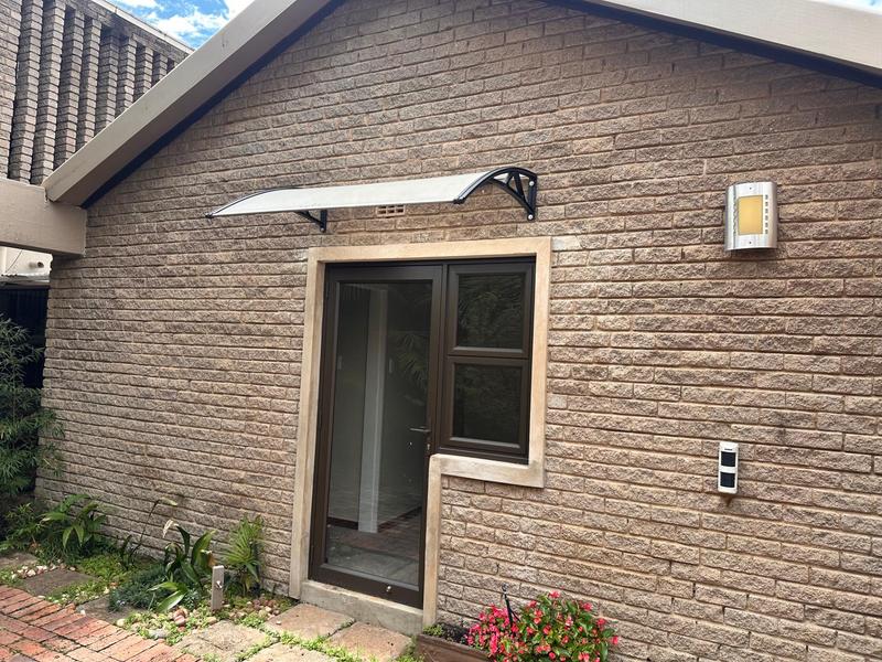 To Let 5 Bedroom Property for Rent in Sandown Gauteng