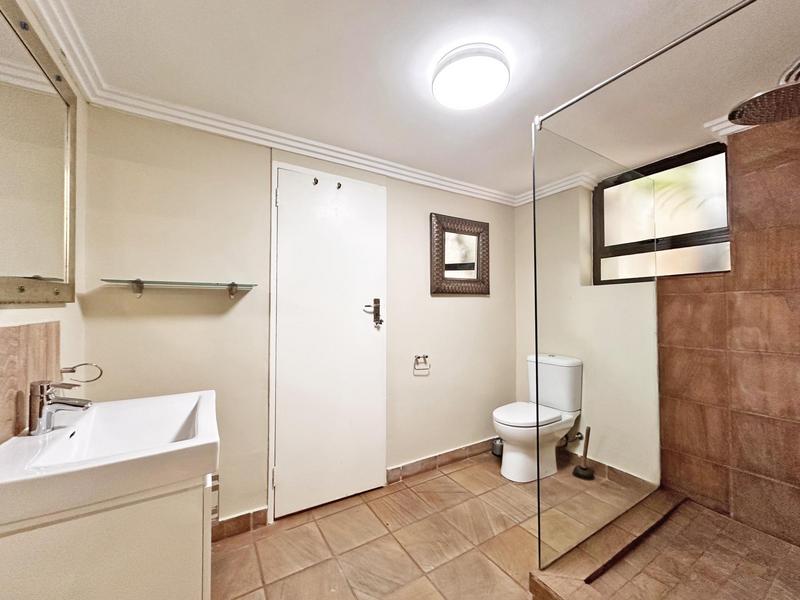 To Let 5 Bedroom Property for Rent in Sandown Gauteng