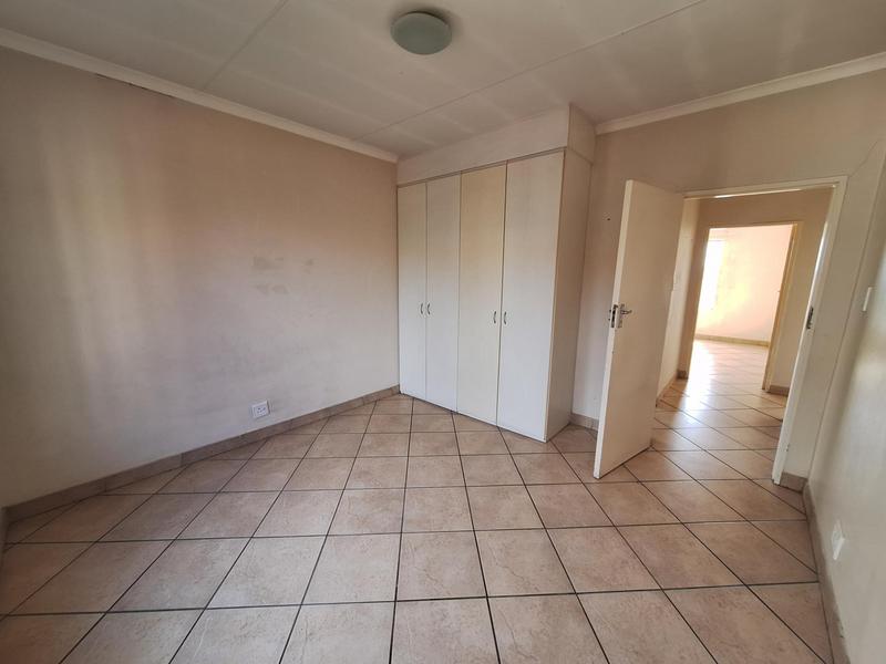 To Let 2 Bedroom Property for Rent in Kosmosdal Gauteng