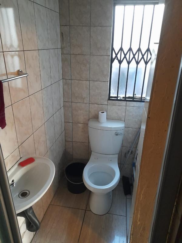 6 Bedroom Property for Sale in Ebony Park Gauteng
