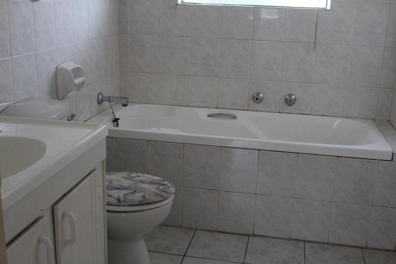 3 Bedroom Property for Sale in Vorna Valley Gauteng