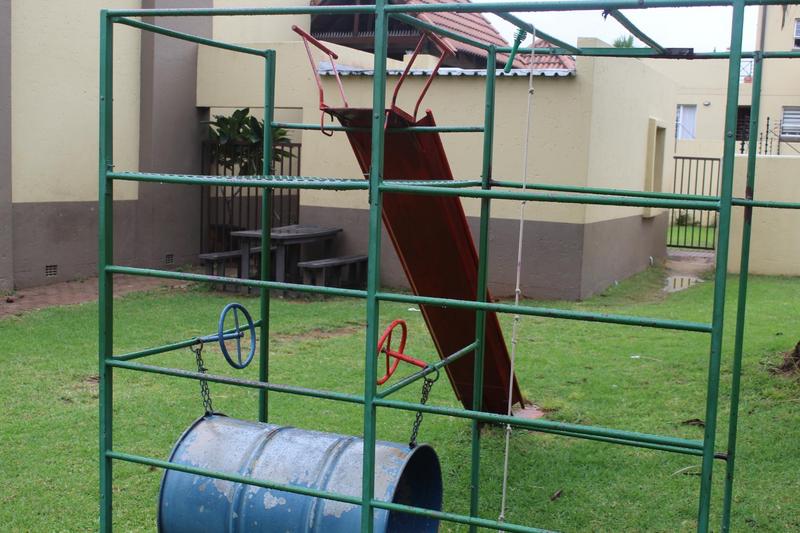 3 Bedroom Property for Sale in Vorna Valley Gauteng