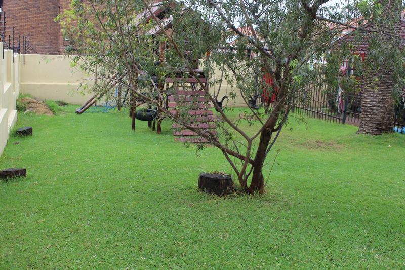 3 Bedroom Property for Sale in Vorna Valley Gauteng