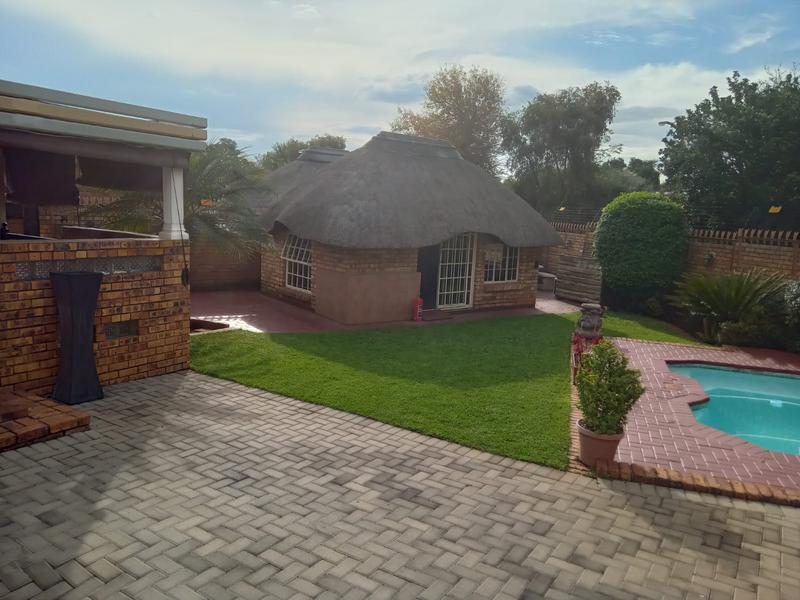 3 Bedroom Property for Sale in Wierda Park Gauteng