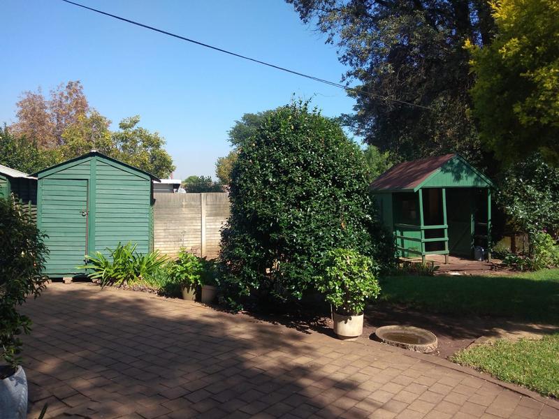 4 Bedroom Property for Sale in Wierda Park Gauteng
