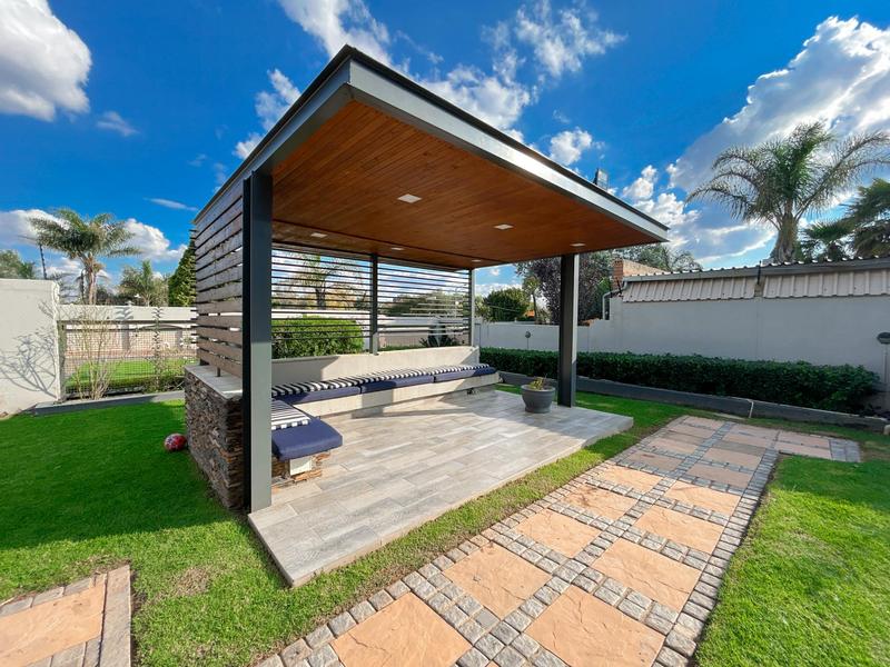 To Let 4 Bedroom Property for Rent in Northcliff Gauteng