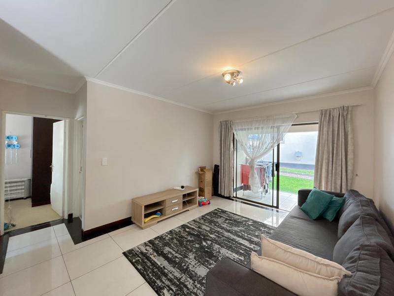 To Let 2 Bedroom Property for Rent in Noordwyk Gauteng
