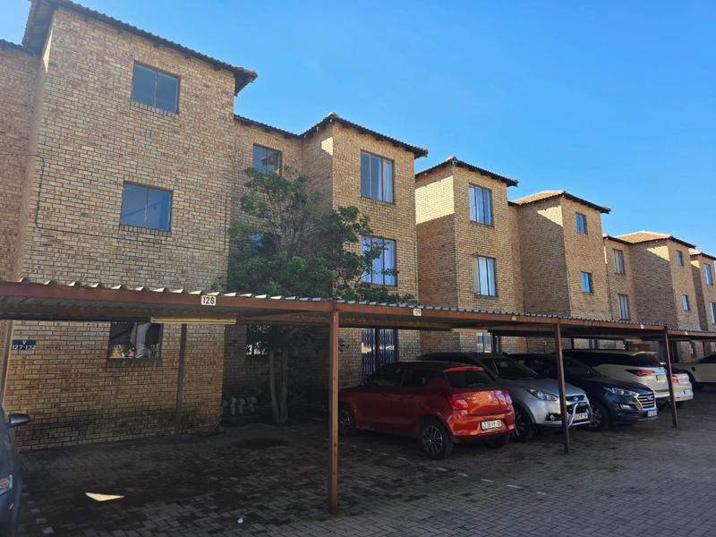 2 Bedroom Property for Sale in Greenhills Ext 3 Gauteng