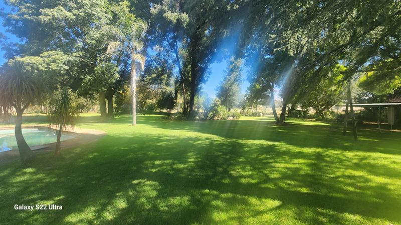 7 Bedroom Property for Sale in Tarlton Gauteng