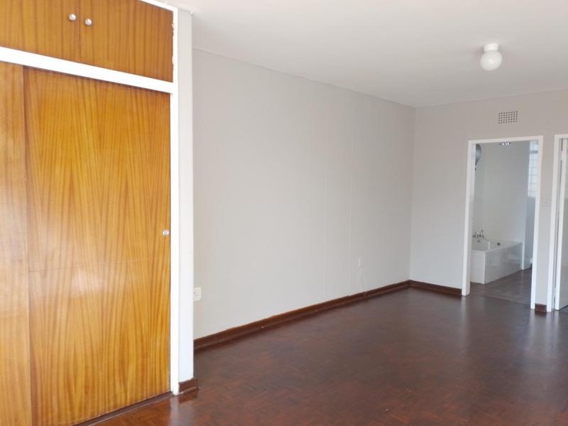 1 Bedroom Property for Sale in Florida Park Gauteng