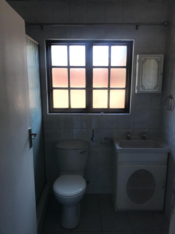 To Let 2 Bedroom Property for Rent in Garsfontein Gauteng