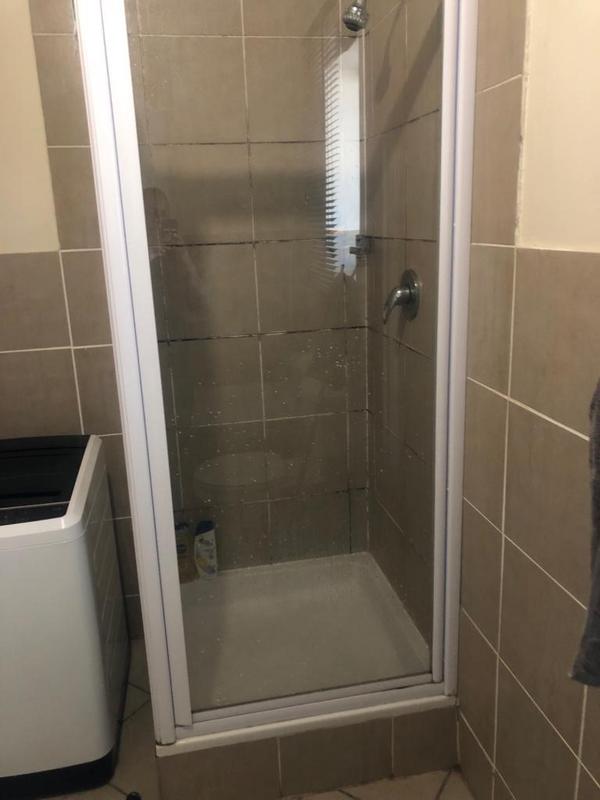 1 Bedroom Property for Sale in Vanderbijlpark SE 10 Gauteng
