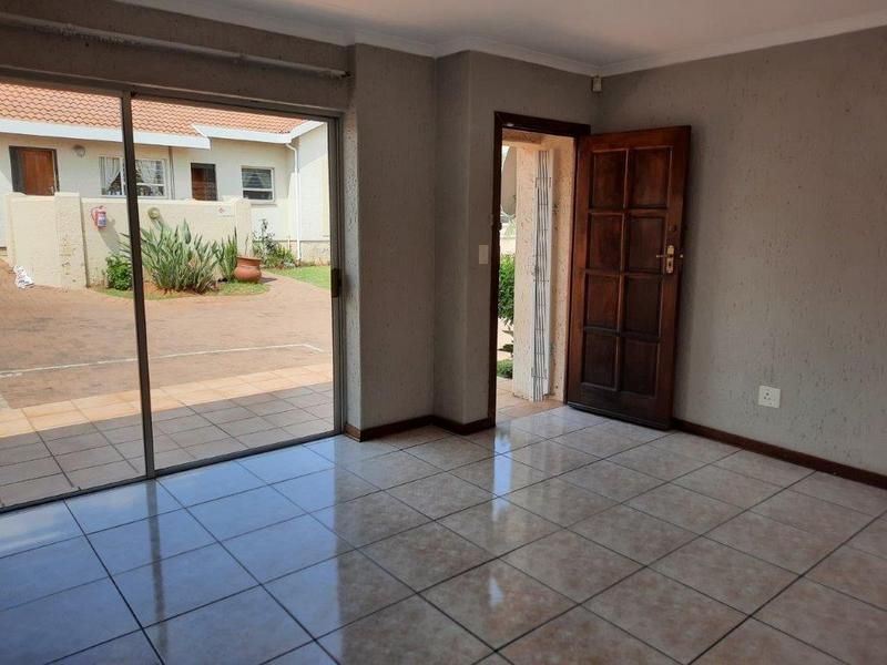 To Let 3 Bedroom Property for Rent in Vanderbijlpark SE 3 Gauteng