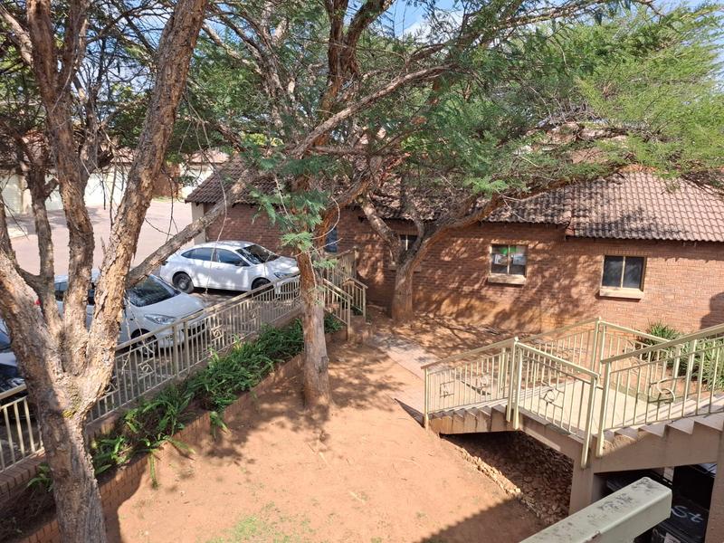 2 Bedroom Property for Sale in Mooikloof Ridge Gauteng