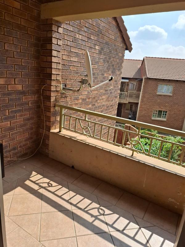2 Bedroom Property for Sale in Mooikloof Ridge Gauteng