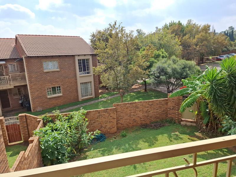 2 Bedroom Property for Sale in Mooikloof Ridge Gauteng