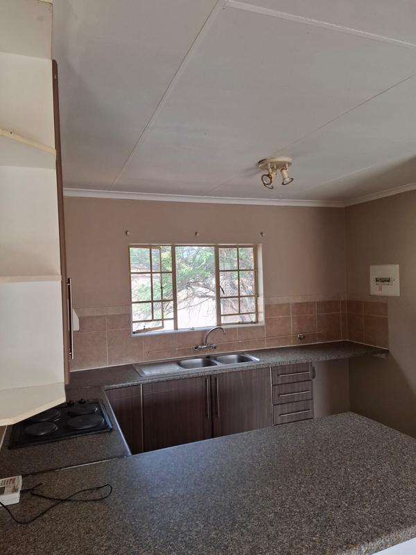 2 Bedroom Property for Sale in Mooikloof Ridge Gauteng