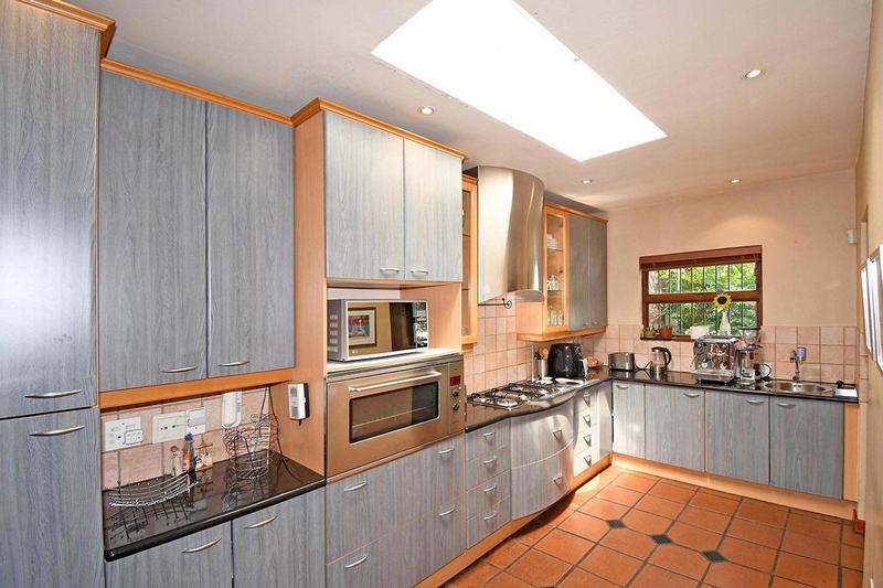 3 Bedroom Property for Sale in Parkmore Gauteng