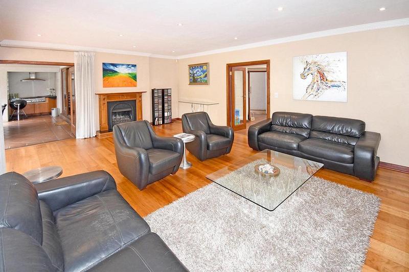 3 Bedroom Property for Sale in Parkmore Gauteng