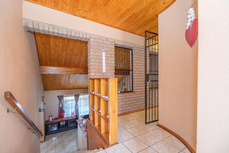 4 Bedroom Property for Sale in Noordheuwel Gauteng