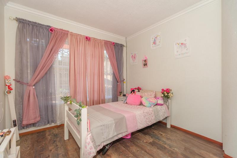 4 Bedroom Property for Sale in Noordheuwel Gauteng