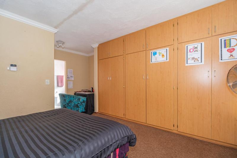 4 Bedroom Property for Sale in Noordheuwel Gauteng