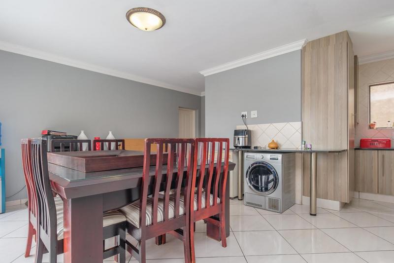 4 Bedroom Property for Sale in Rangeview Gauteng