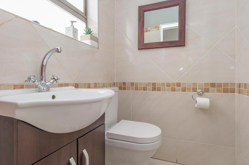 4 Bedroom Property for Sale in Rangeview Gauteng