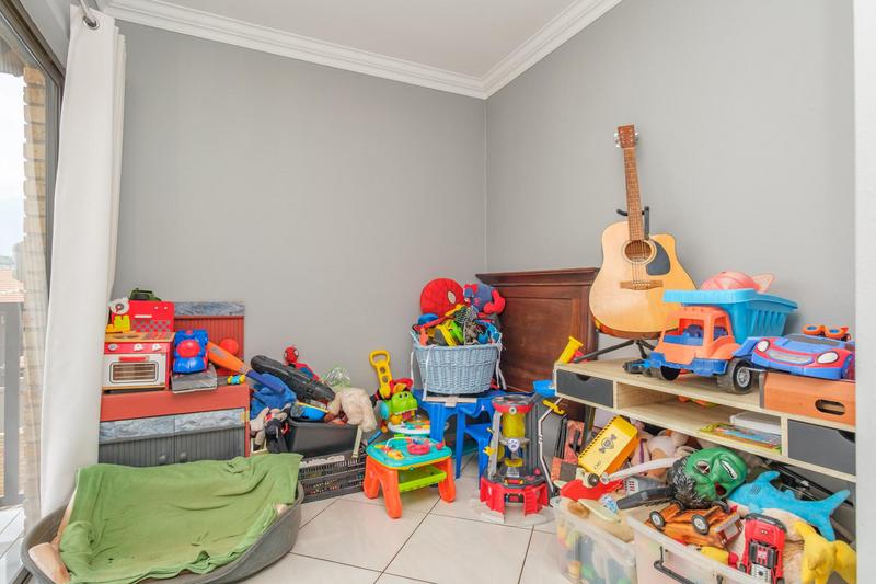 4 Bedroom Property for Sale in Rangeview Gauteng