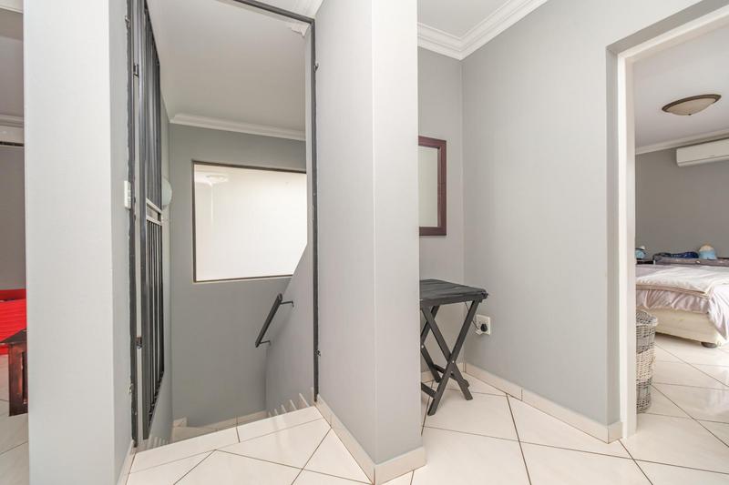 4 Bedroom Property for Sale in Rangeview Gauteng