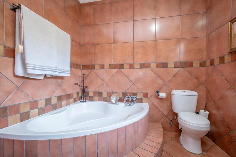 4 Bedroom Property for Sale in Rangeview Gauteng