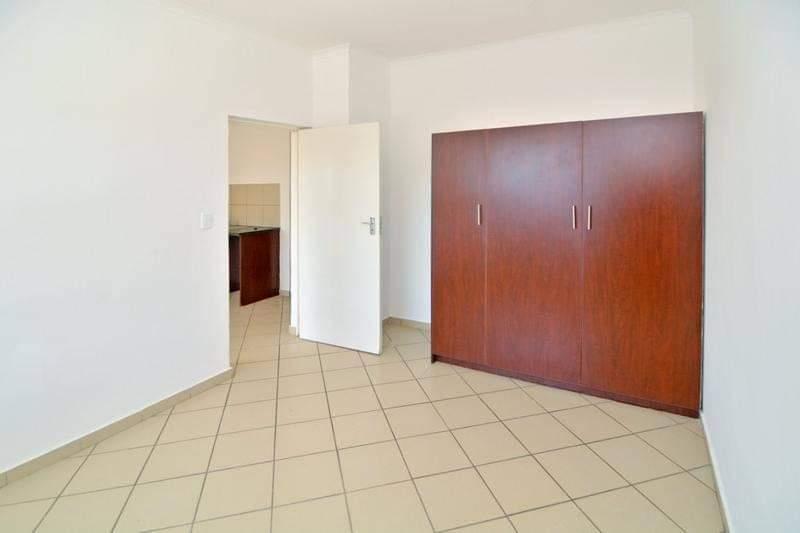2 Bedroom Property for Sale in Groblerpark Gauteng