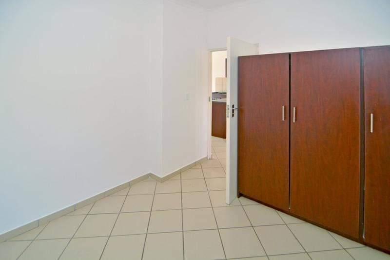 2 Bedroom Property for Sale in Groblerpark Gauteng