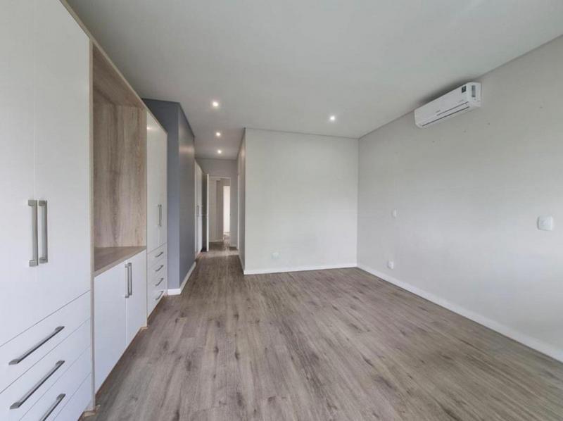 To Let 3 Bedroom Property for Rent in Bryanston Gauteng