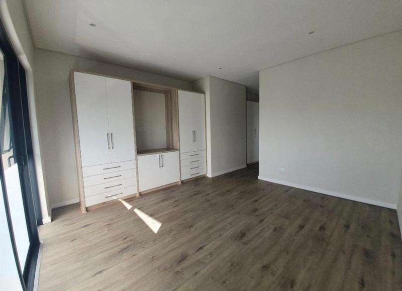 To Let 3 Bedroom Property for Rent in Bryanston Gauteng