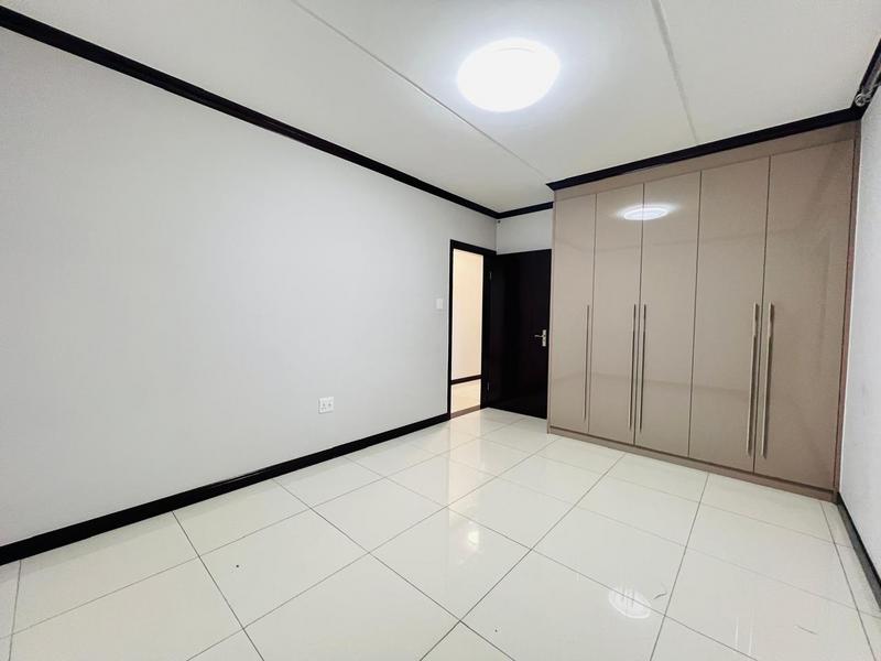 To Let 3 Bedroom Property for Rent in Broadacres Gauteng