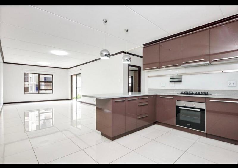 To Let 2 Bedroom Property for Rent in Broadacres Gauteng