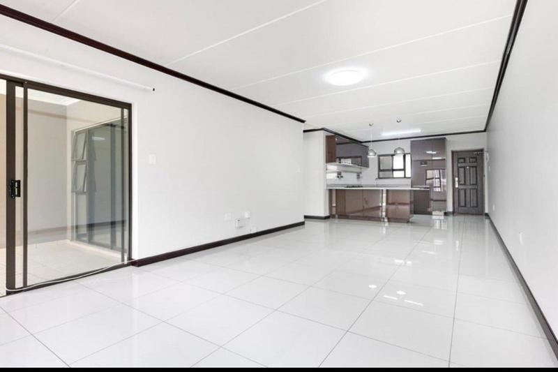 To Let 2 Bedroom Property for Rent in Broadacres Gauteng