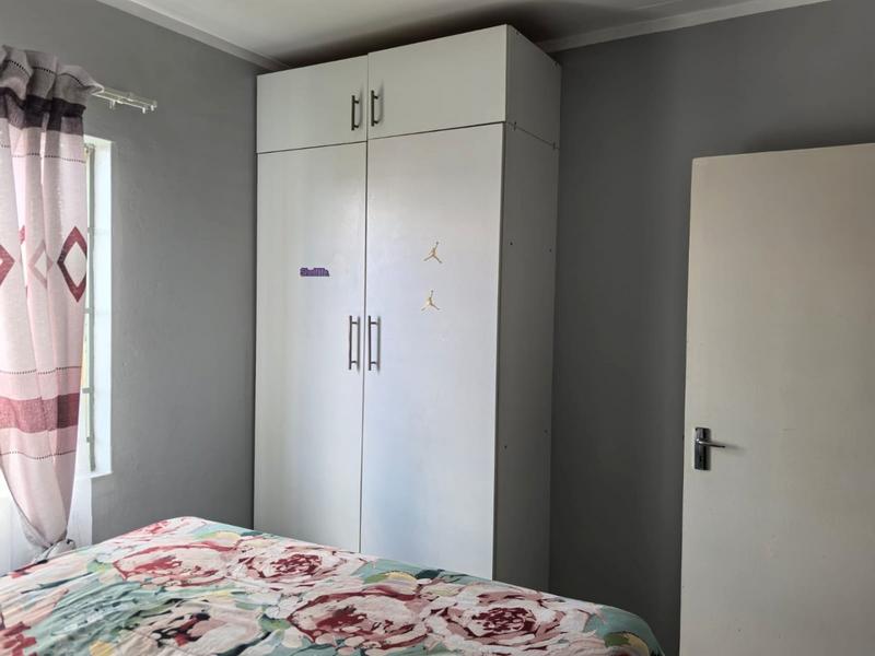 2 Bedroom Property for Sale in Fleurhof Gauteng