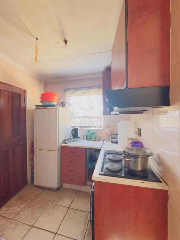 2 Bedroom Property for Sale in Jabavu Gauteng