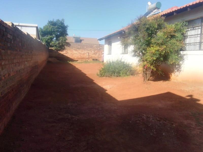 3 Bedroom Property for Sale in Lawley Gauteng