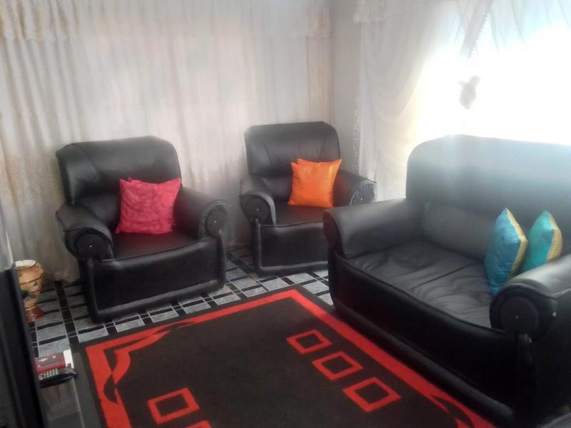 3 Bedroom Property for Sale in Lawley Gauteng
